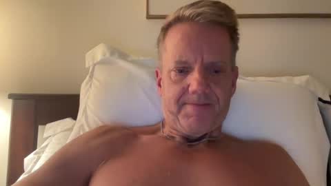 Snapshot of bigbradad64 chatting on August 2026 09:34:02 AM Don online show from August 2026 09:34:02 AM