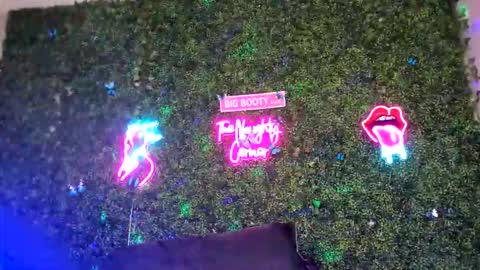 bigbuttsarena online show from March 2026 07:54:01 PM