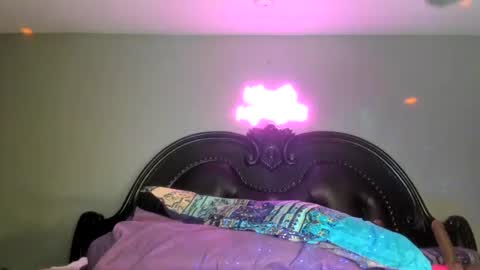 bigbuttsarena online show from July 2026 07:11:01 AM