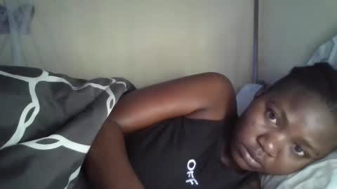 Snapshot of bigclit030 chatting on May 2026 03:46:01 AM bigclit030 online show from May 2026 03:46:01 AM