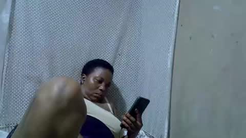 Snapshot of bigclit_wethairypus chatting on July 2026 03:34:02 AM bigclit_wethairypus online show from July 2026 03:34:02 AM