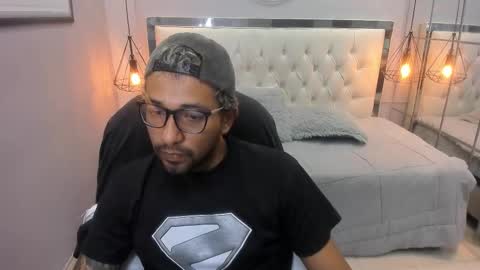 bigcock_hair online show from November 2025 06:07:01 PM