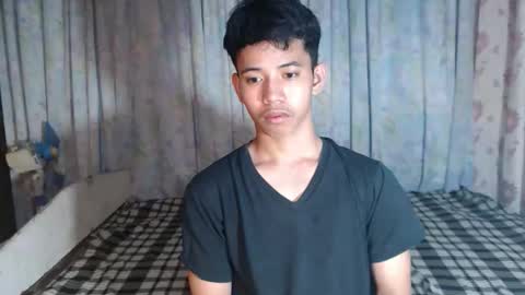 Snapshot of bigcockyummysexjosh chatting on February 2026 04:33:01 PM bigcockyummysexjosh online show from February 2026 04:33:01 PM