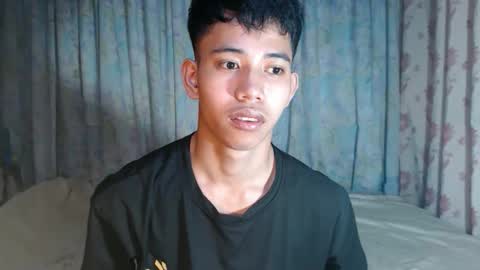 Snapshot of bigcockyummysexjosh chatting on February 2026 09:39:01 AM bigcockyummysexjosh online show from February 2026 09:39:01 AM