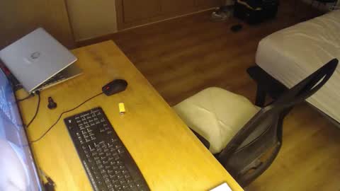 bigcok35spain online show from September 2025 07:41:01 AM