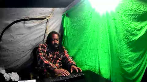 Snapshot of bigcumblackcok chatting on November 2025 06:43:01 PM Real BBC online show from November 2025 06:43:01 PM