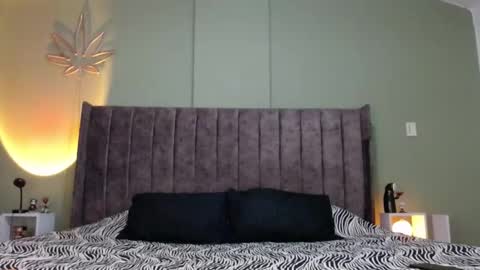 Nate online show from February 2025 05:53:02 AM