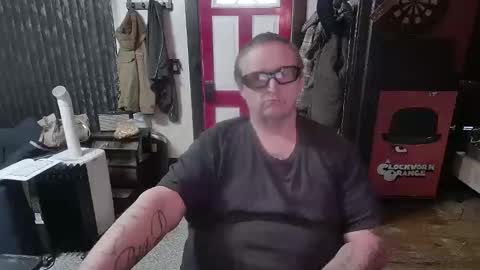 Darryl online show from May 2026 03:40:02 PM