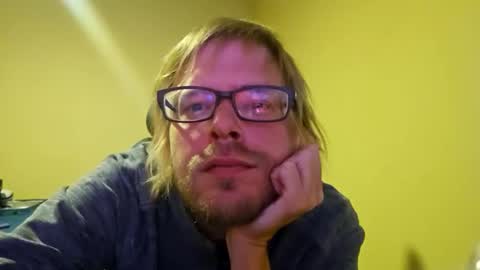 Snapshot of bigdickd991 chatting on December 2025 06:12:02 AM Bigdickd991 online show from December 2025 06:12:02 AM