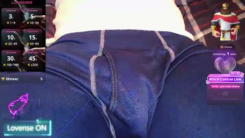 Snapshot of bigdikfreak chatting on June 2026 05:14:01 AM BigDickFreak online show from June 2026 05:14:01 AM