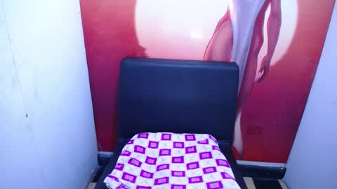  Sunny   online show from March 2025 01:55:02 AM