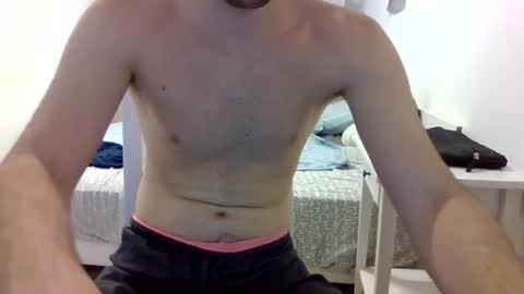 Snapshot of biggbaguette1 chatting on September 2025 03:35:01 PM biggbaguette1 online show from September 2025 03:35:01 PM