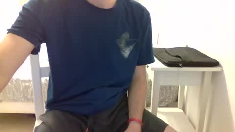 Snapshot of biggbaguette1 chatting on September 2025 03:39:02 PM biggbaguette1 online show from September 2025 03:39:02 PM