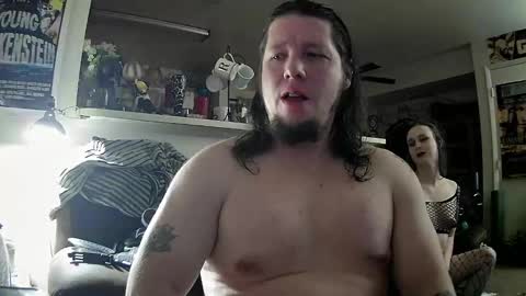 biggerisbetter21 online show from December 2024 07:04:02 AM