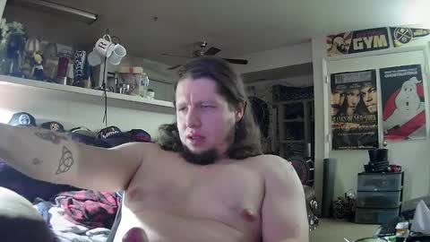 biggerisbetter21 online show from January 2025 09:40:01 AM