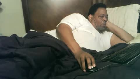 Snapshot of biggyscorpio chatting on December 2024 08:08:02 AM biggyscorpio online show from December 2024 08:08:02 AM