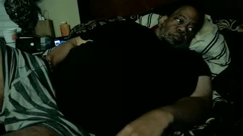 Snapshot of biggyscorpio chatting on December 2025 08:07:02 AM biggyscorpio online show from December 2025 08:07:02 AM