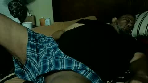 Snapshot of biggyscorpio chatting on December 2025 07:04:02 AM biggyscorpio online show from December 2025 07:04:02 AM