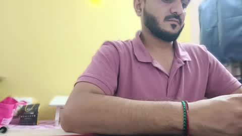 bighandsomesatisfy online show from March 2026 04:02:02 PM