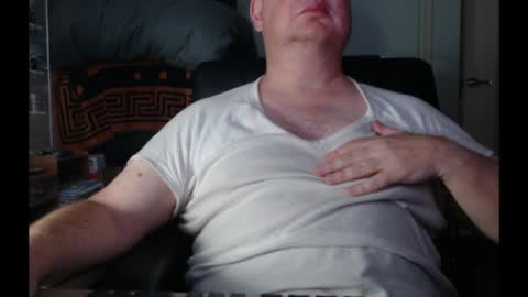 bighorn1981 online show from April 2026 01:01:02 AM