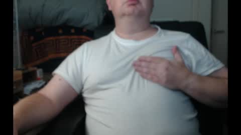 Snapshot of bighorn1981 chatting on May 2026 12:17:01 AM bighorn1981 online show from May 2026 12:17:01 AM