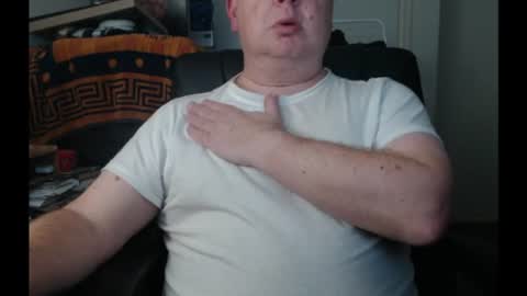 Snapshot of bighorn1981 chatting on July 2026 02:13:02 PM bighorn1981 online show from July 2026 02:13:02 PM