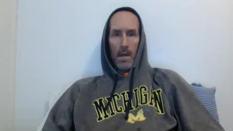 Snapshot of bighugemouthful chatting on February 2025 05:01:02 PM Chaz online show from February 2025 05:01:02 PM