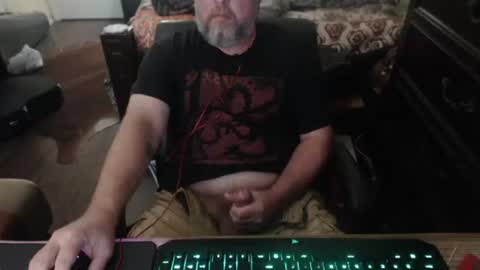 bighugmugg online show from November 2025 06:40:02 PM