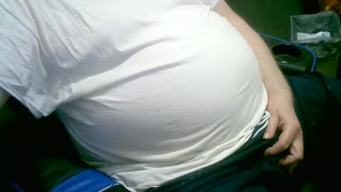Snapshot of bigjeff50 chatting on April 2026 07:28:01 PM BIGJEFF50 online show from April 2026 07:28:01 PM