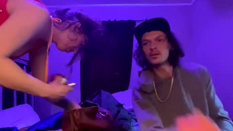 Snapshot of bigkitties69 chatting on January 2025 08:24:01 PM Bigkitties online show from January 2025 08:24:01 PM