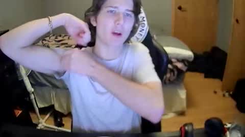 Arthur online show from December 2025 10:59:02 PM