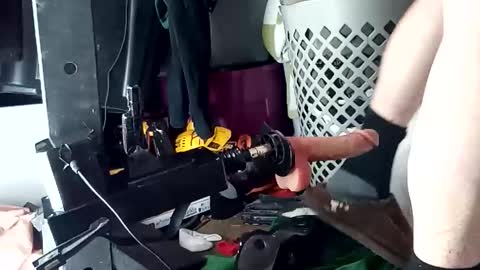 bigmanaround9 online show from October 2025 09:33:01 AM