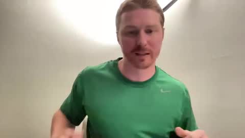 Snapshot of bigmcr1 chatting on December 2024 01:39:01 AM Nick Barker online show from December 2024 01:39:01 AM