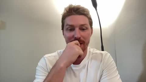 Snapshot of bigmcr1 chatting on January 2025 02:11:02 AM Nick Barker online show from January 2025 02:11:02 AM