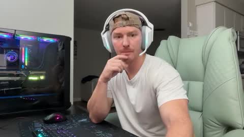 Snapshot of bigmcr1 chatting on October 2025 03:28:02 AM Nick Barker online show from October 2025 03:28:02 AM