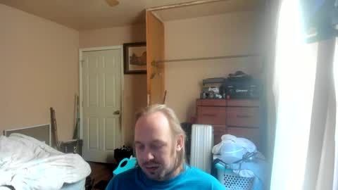 bigmike20129020 online show from December 2024 06:12:02 PM