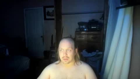 bigmike20129020 online show from February 2025 10:44:02 AM