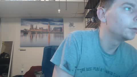 Snapshot of bigmike5702 chatting on May 2026 03:42:02 PM casper617 online show from May 2026 03:42:02 PM