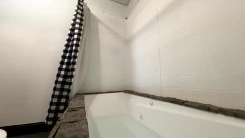 Snapshot of bigrichard1469 chatting on April 2026 03:17:02 AM bigrichard1469 online show from April 2026 03:17:02 AM