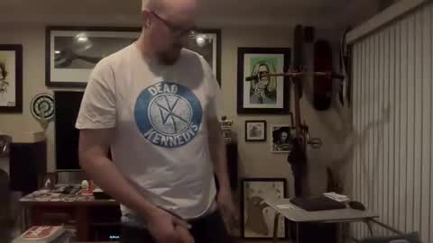 Snapshot of bigruboutski chatting on January 2025 06:41:02 AM bigruboutski online show from January 2025 06:41:02 AM