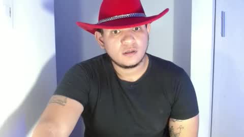 Snapshot of bigthick_blackcock chatting on June 2026 08:05:02 AM MANUEL online show from June 2026 08:05:02 AM