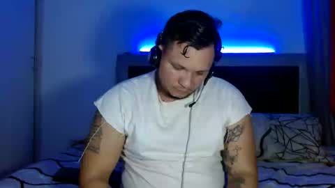 Snapshot of bigthick_blackcock chatting on June 2026 06:24:02 AM MANUEL online show from June 2026 06:24:02 AM