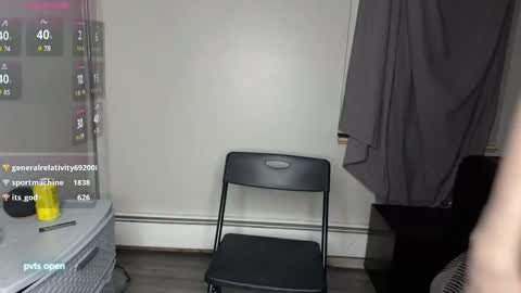 Snapshot of bigtitslav123 chatting on March 2025 02:04:02 AM Yulia online show from March 2025 02:04:02 AM