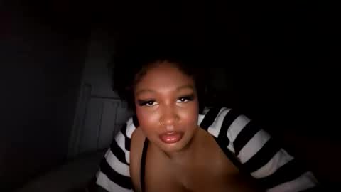 bigtittienyx online show from November 2025 07:31:01 AM