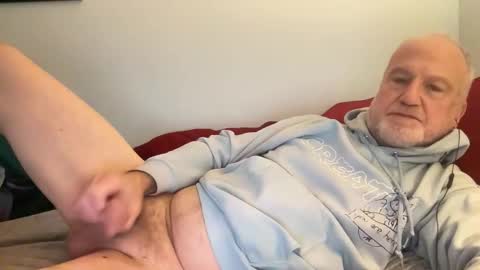 Bigwebone online show from March 2026 06:03:01 PM