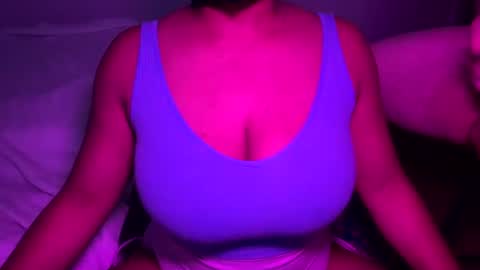 Snapshot of bigwilly624969 chatting on July 2026 07:22:01 AM bigwilly624969 online show from July 2026 07:22:01 AM