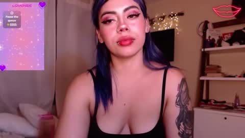 biigbooty_ online show from February 2025 04:44:01 AM