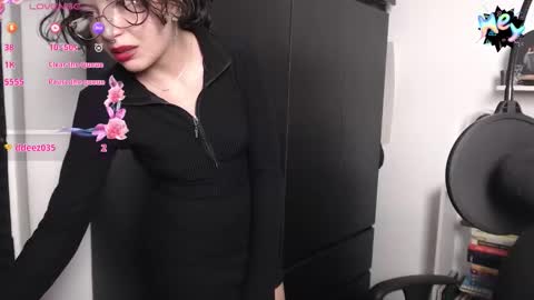 Snapshot of biihoney chatting on November 2025 12:55:02 AM Valeria 3 online show from November 2025 12:55:02 AM