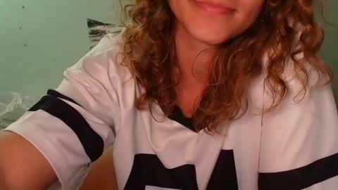 Snapshot of biki_sensual chatting on July 2026 02:03:02 AM hi soy natural girl biki online show from July 2026 02:03:02 AM
