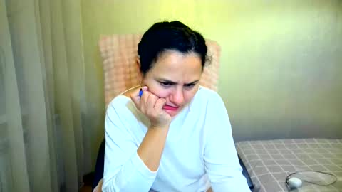 DOM NIKA online show from November 2025 09:35:01 PM